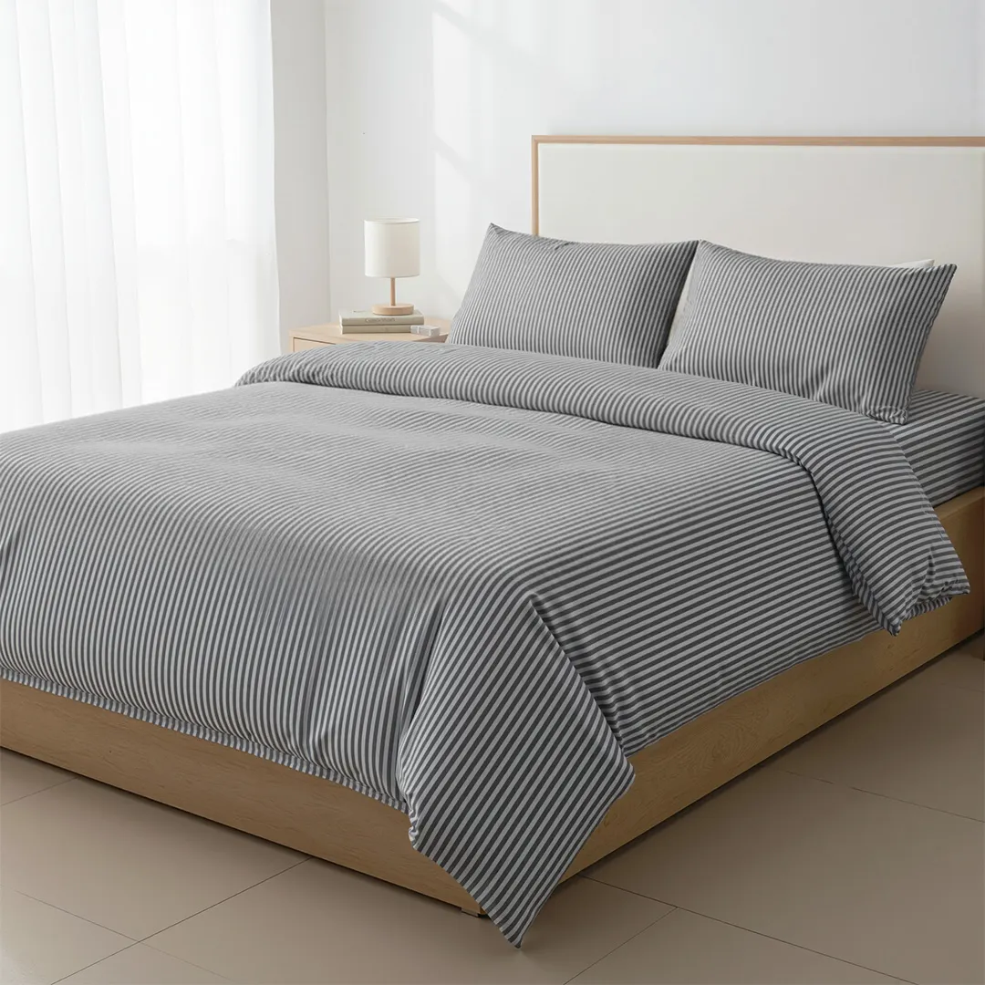 %100 Pamuk Çizgili Nevresim Takımı Antrasit – Pera Serisi